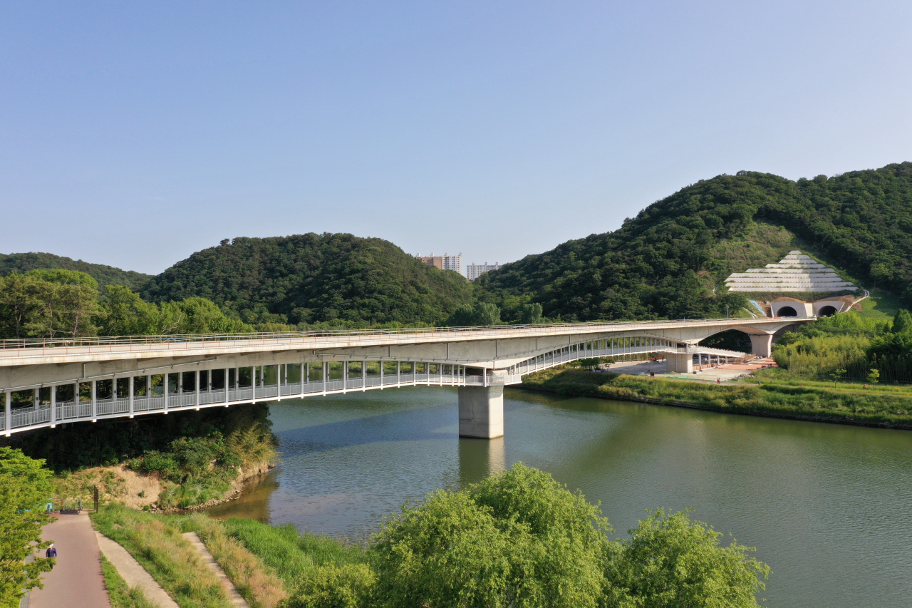 ‘제2 태화강 인도교’ (가칭)이예대교 하부 인도교.