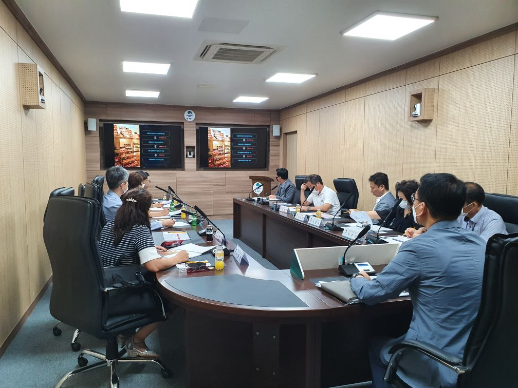 지난 24일 ‘평택시 농산물 포장재 디자인 개발 용역’ 착수 보고회를 개최했다. [평택시 제공]