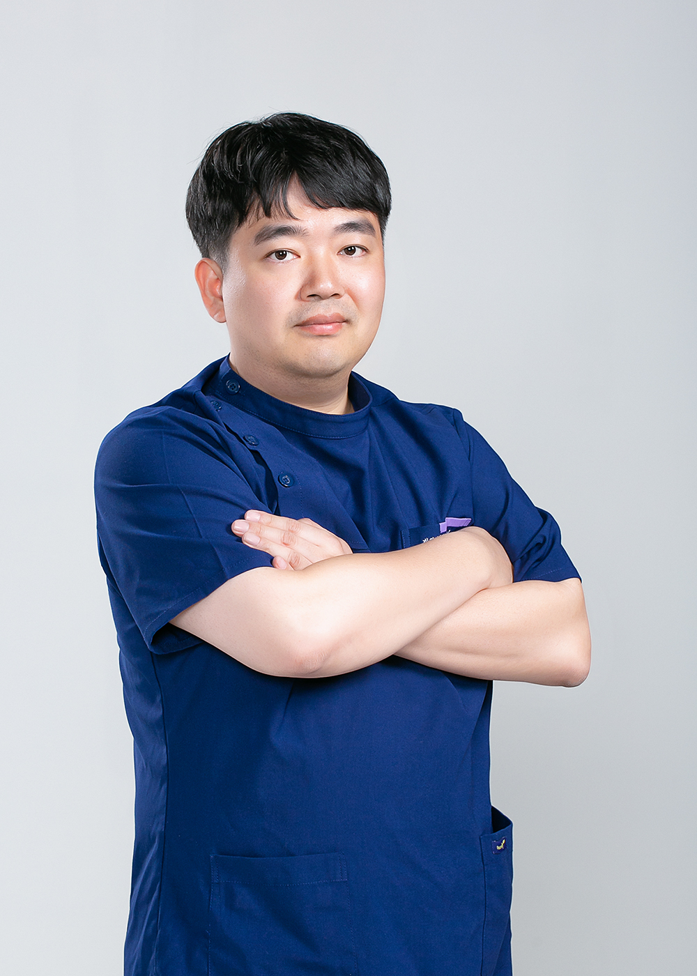 퇴행성 변화가 진행되는 4~50대의 경우 비만이나 무릎에 부담이 되는 충격 등이 더해진다면 관절 손상이 심해져 관절염의 위험성이 높아질 수 있다.