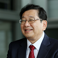 호사카 유지 교수
