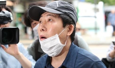 Park Sang-hak, the head of Fighters for a Free North Korea, speaks to reporters on June 25, 2020 in Seoul. (Yonhap)
