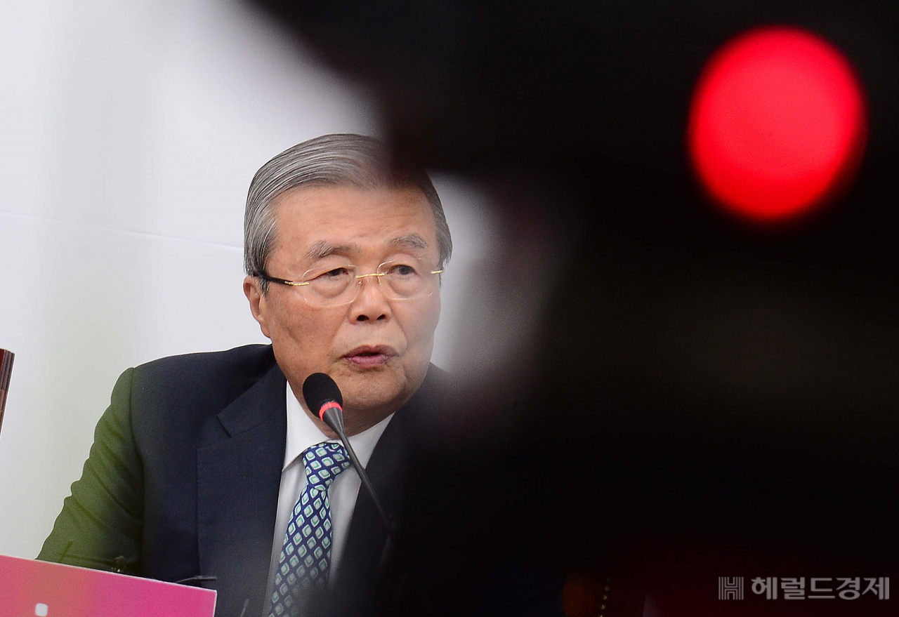 [헤럴드경제=이상섭 기자] 김종인 미래통합당 비상대책위원장이 2일 오전 서울 여의도 국회에서 열린 비상대책위원에 참석해 현안과 관련한 발언하고 있다. babtong@heraldcorp.com