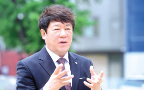 김윤식 중앙회장