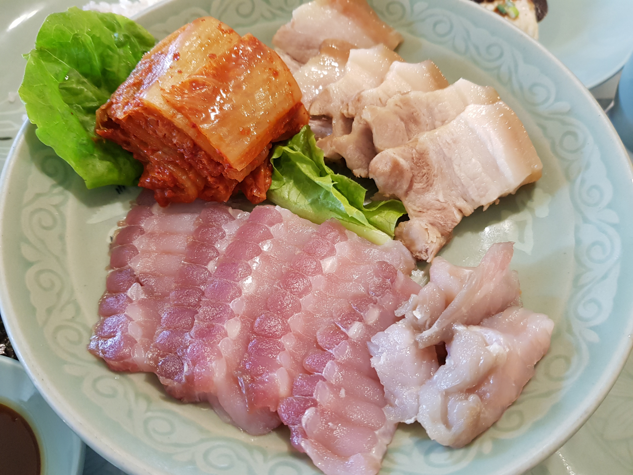 강진삼합의 백미는.....김치다. 삼합의 대표주자라고 주장하는 다른 고을과 차이나는 이유이다.