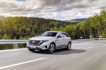 벤츠 더 뉴 EQC400 프리미엄