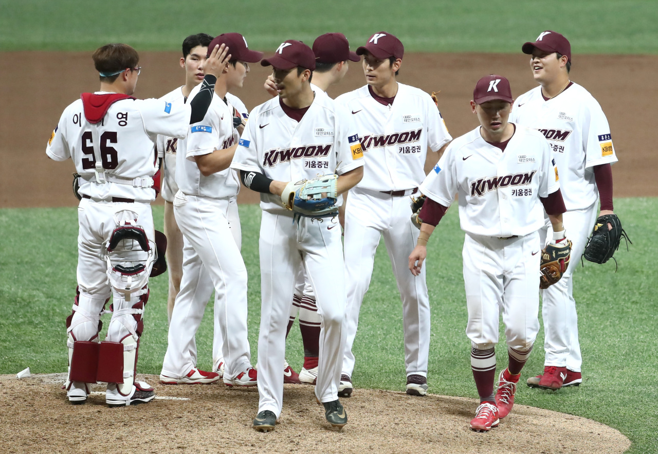 Kiwoom Heroes take rubber match vs. Samsung Lions in KBO midweek series