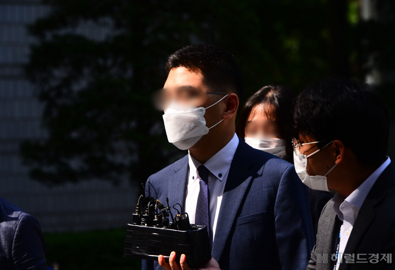 이모 전 채널A 기자가 지난 7월17일 오전 서울 서초구 서울중앙지법에서 열린 구속 전 피의자 심문(영장실질심사)에 출석하고 있다. 박해묵 기자