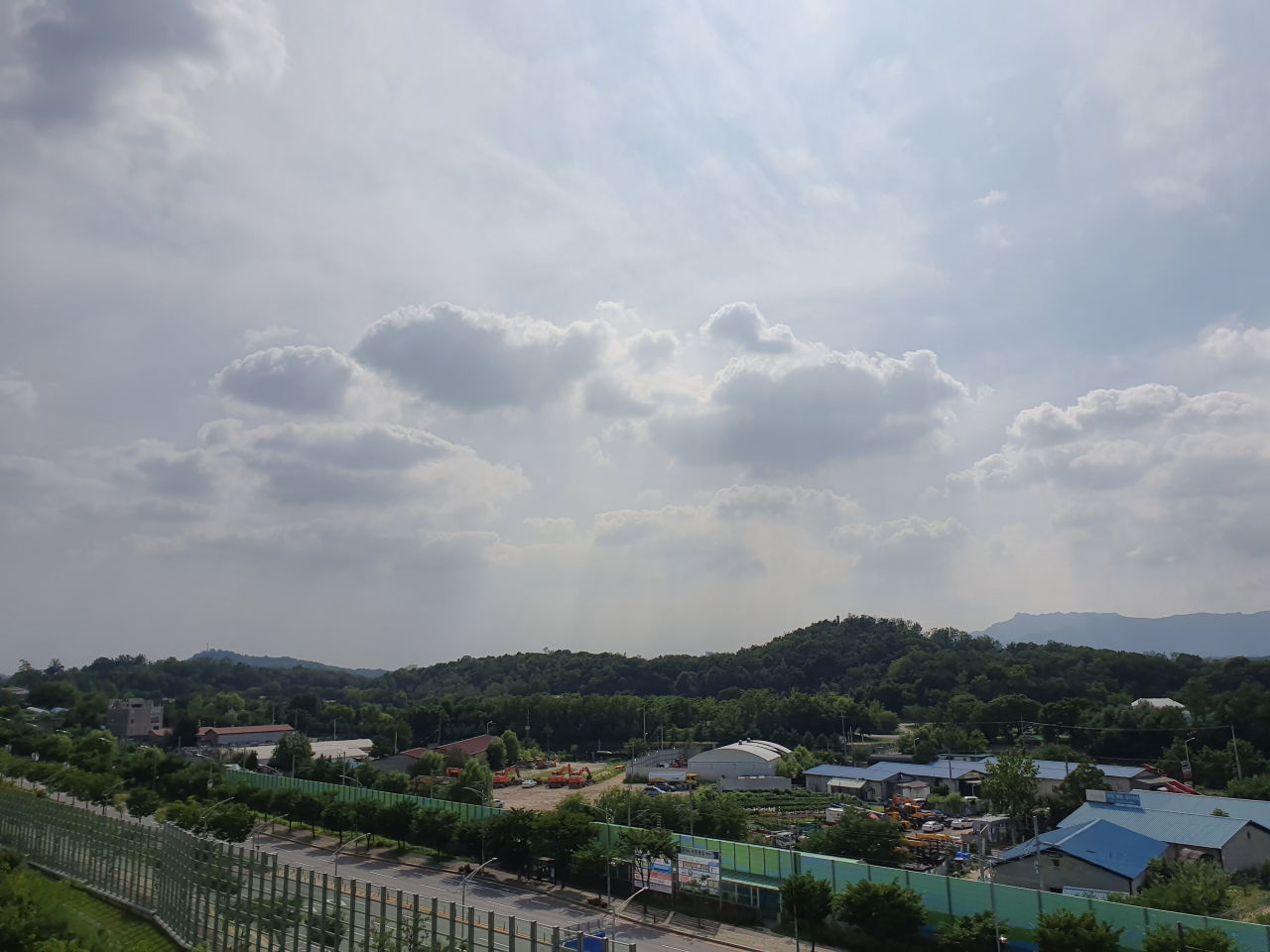태릉골프장과 육군사관학교 쪽으로 바라본 전경. [이민경 기자]