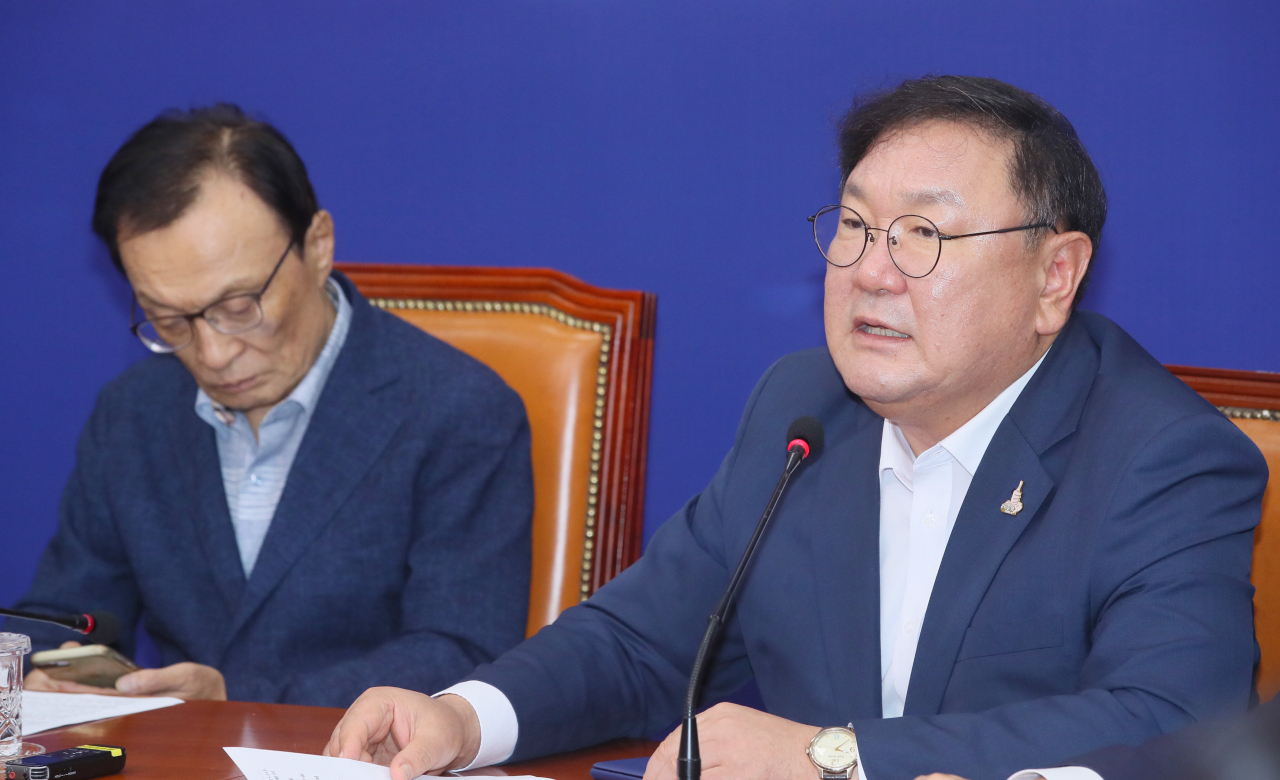 김태년 더불어민주당 원내대표가 22일 국회에서 열린 최고위원회의에서 발언하고 있다. [연합]