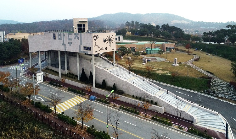 박두진문학관 전경.