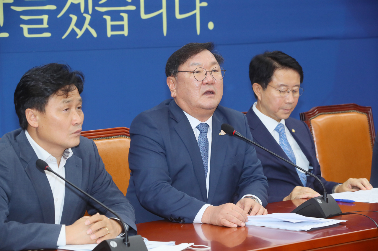 김태년 더불어민주당 원내대표가 23일 국회에서 열린 정책조정회의에서 발언하고 있다. [연합]