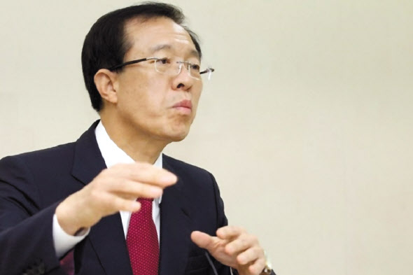 이석연 전 법제처장. [연합]