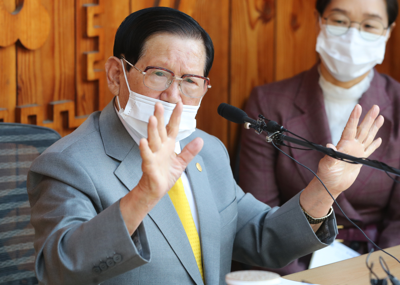 Lee Man-hee, the leader of the Shincheonji Church of Jesus (Yonhap)