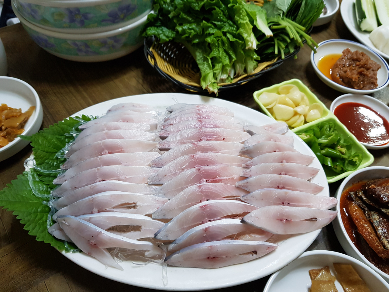 병어회