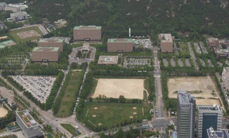 정부 과천청사 일대. [연합]