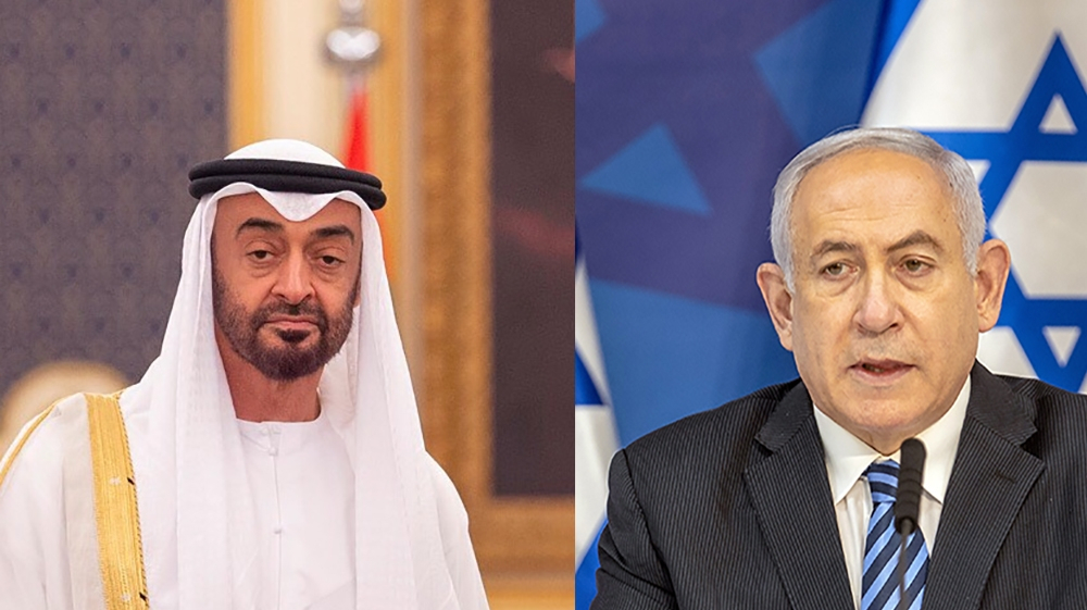 이스라엘과 걸프 지역의 아랍국가 아랍에미리트(UAE)가 13일(현지시간) 외교 관계 정상화에 합의했다. 세이크 무함마드 빈 자예드 알나흐얀(왼쪽) UAE 아부다비 왕세자와 베냐민 네타냐후 이스라엘 총리의 모습. [알자지라, 로이터]