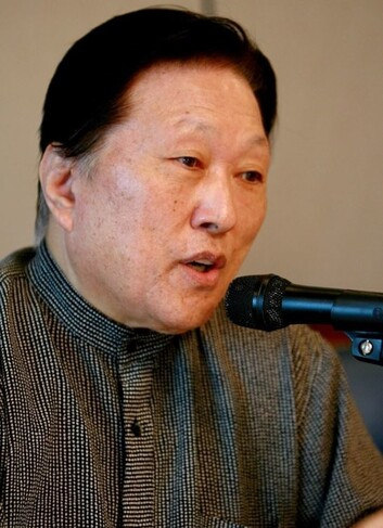 강석희 명예교수 [연합]