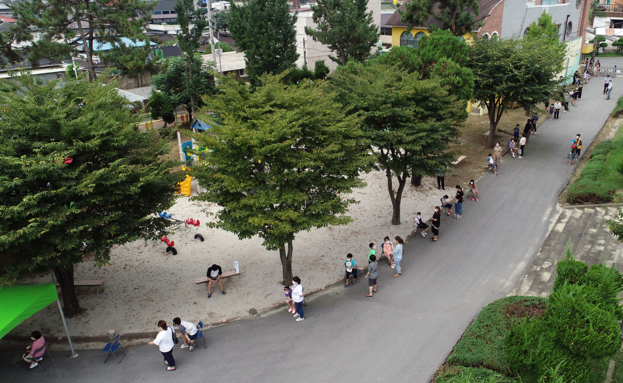 전국 학교 1845개교, 등교 중단…또 역대 최고치(종합)