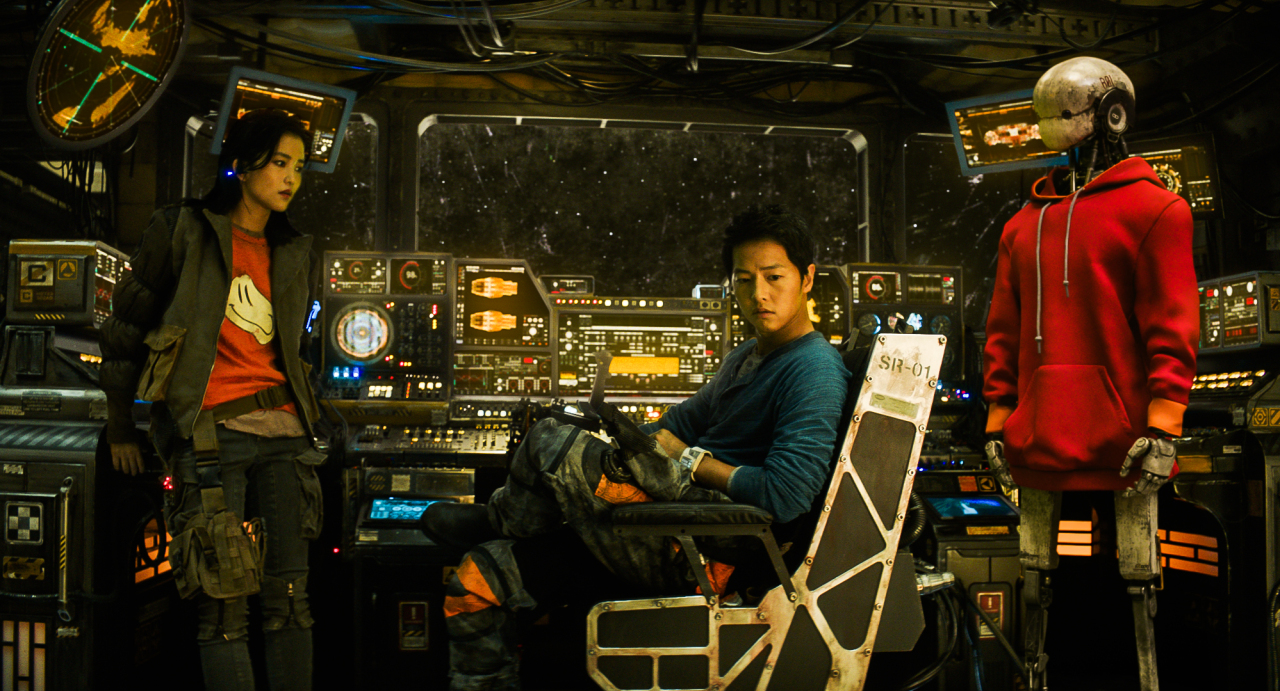 “Space Sweepers” (Merrychristmas)