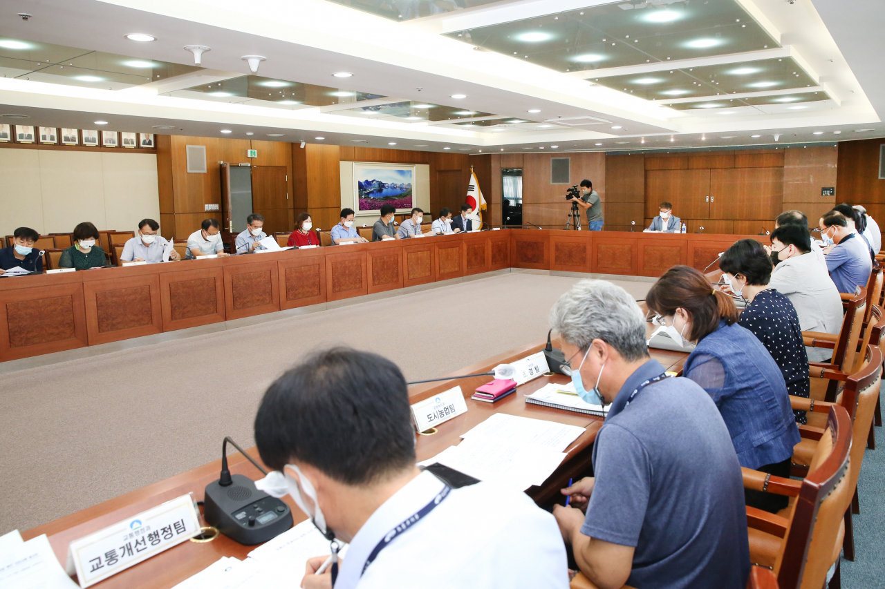 도봉구가 도봉구 온실가스 감축 TF팀을 구성하고 지난 25일 첫 회의를 개최했다. [도봉구 제공]