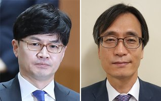한동훈(왼쪽) 검사장과 정진웅(오른쪽) 차장검사. [연합]