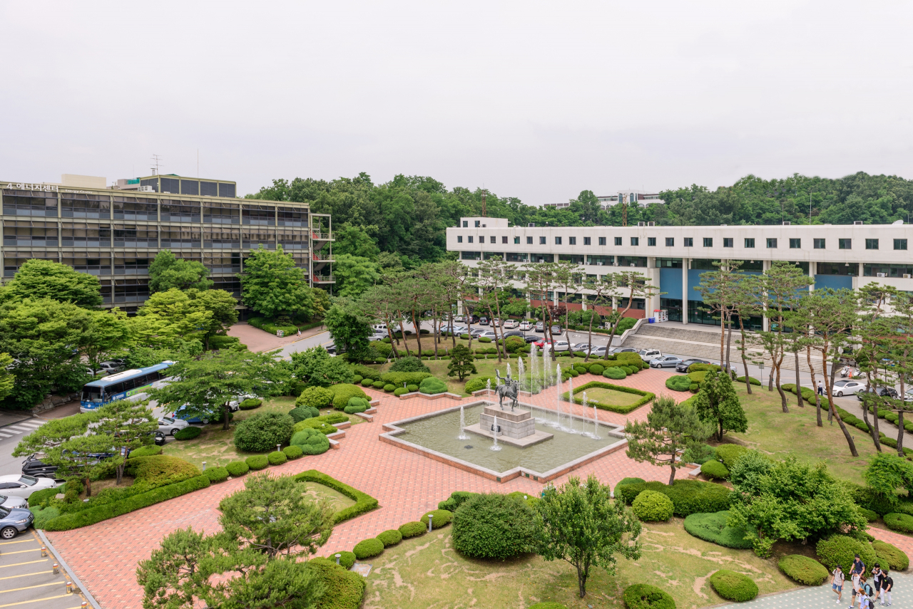 아주대 원천관 전경
