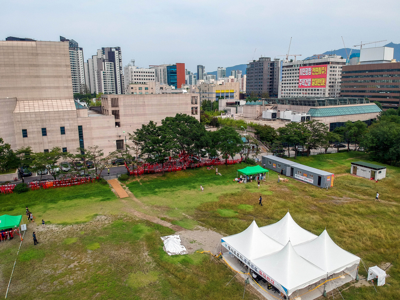 과천청사 계획 변경 여파…도심택지 개발, 후순위로 밀릴듯 [부동산360]