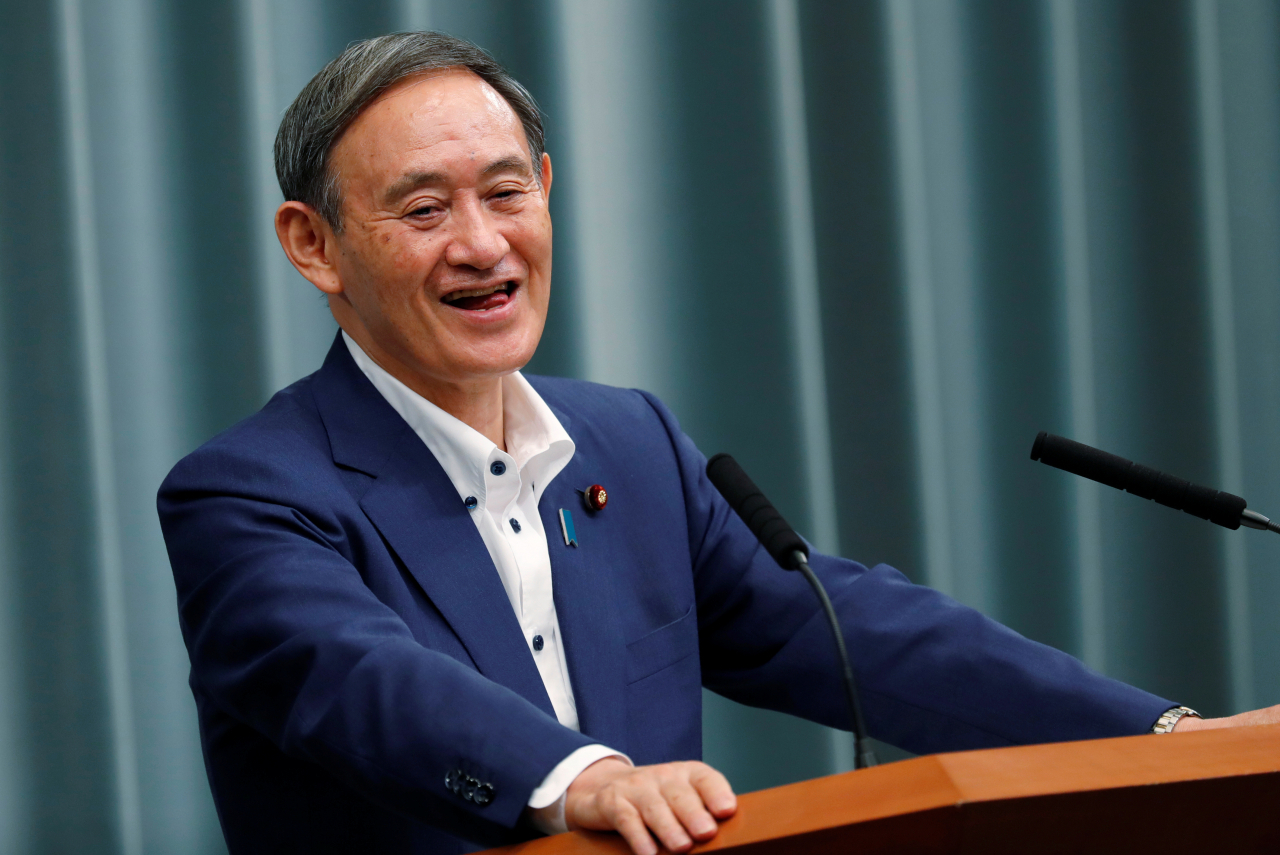 스가 요시히데(菅義偉) 관방장관이 14일 3213번째 관방 기자회견을 했다. [로이터]