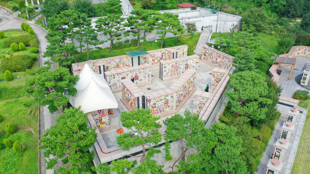 안산시는 추석연휴 성묘서비스를 제공한다. [안산시 제공]