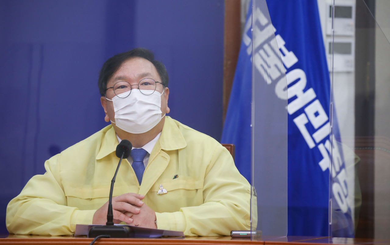 김태년 더불어민주당 원내대표가 18일 오전 서울 여의도 국회에서 열린 최고위원회의에서 발언하고 있다. [연합]