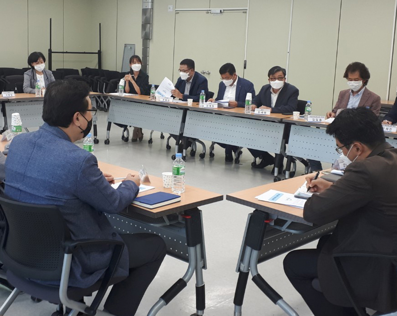 과천시는 건축행정 발전을 위한 ‘건축사 간담회’를 개최했다. [과천시 제공]