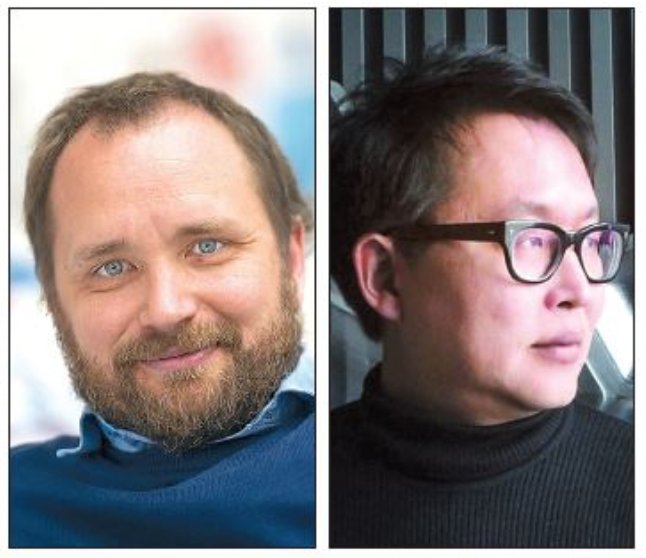 From left: Tomas Saraceno, Kim Chan-joong (The Korea Herald)