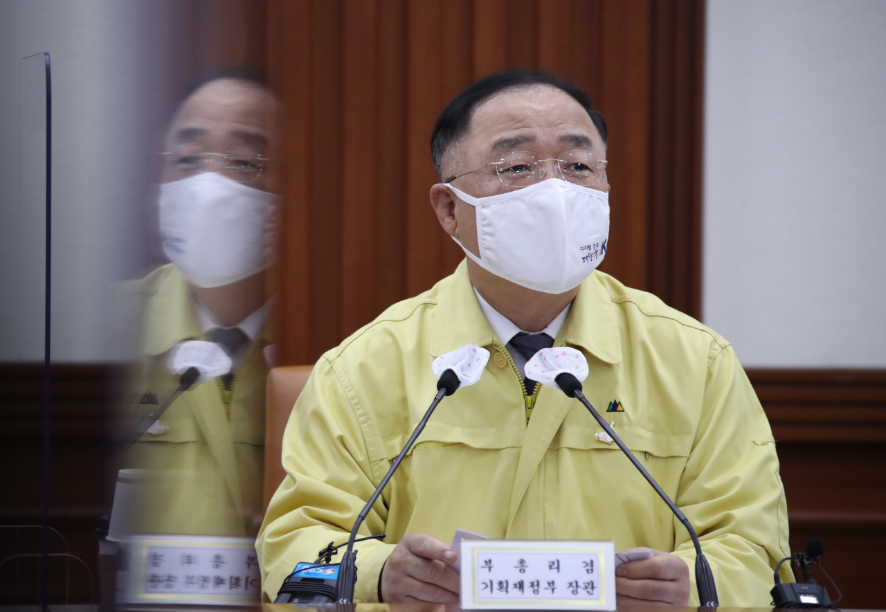 Deputy Prime Minister and Finance Minister Hong Nam-ki (Yonhap)