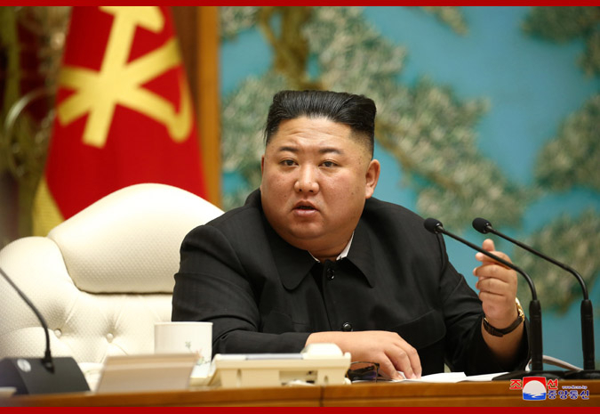 김정은 북한 국무위원장이 지넌 5일 노동당 정치국회의를 주재했다고 조선중앙통신이 밝혔다. [사진=조선중앙통신]