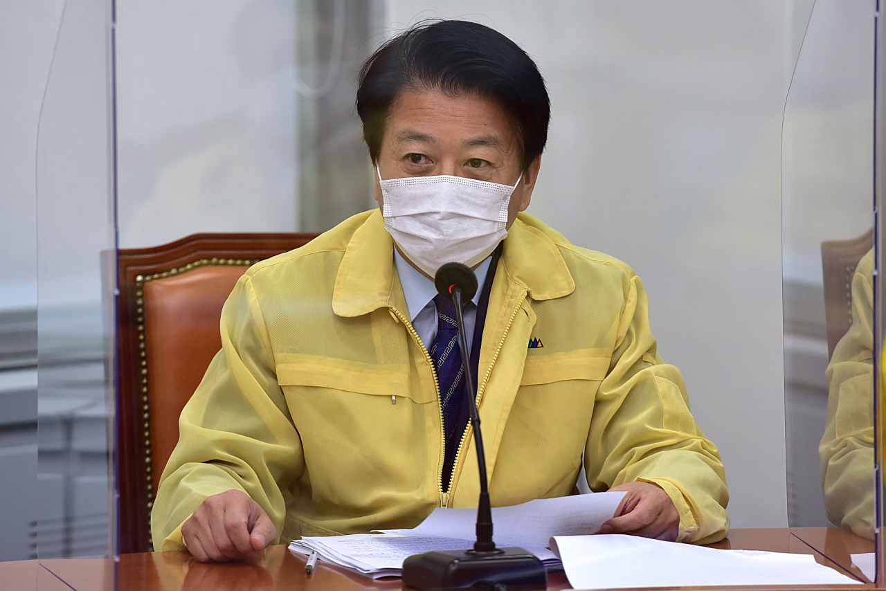 노웅래 더불어민주당 최고위원이 9일 오전 국회에서 열린 당 최고위원회의에서 발언을 하고 있다. [연합]