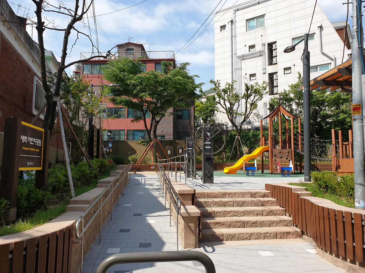 지난해 조성된 새벽어린이공원 내 창의놀이터의 모습. [동작구 제공]