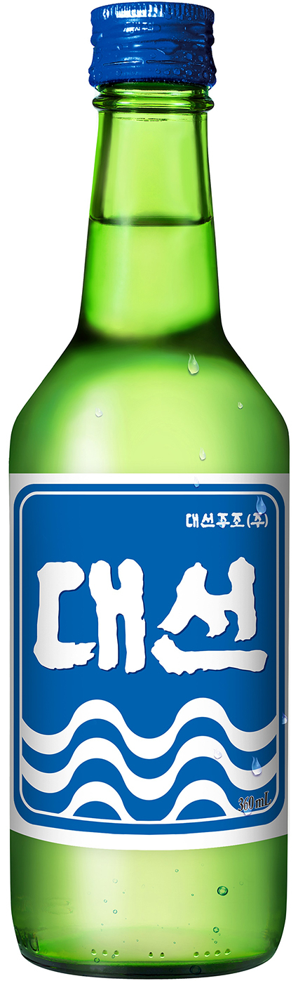 대선주조가 코로나19로 침체된 지역사회를 위해 주력 제품 ‘대선소주’ 가격을 내년에도 동결하기로 결정했다.