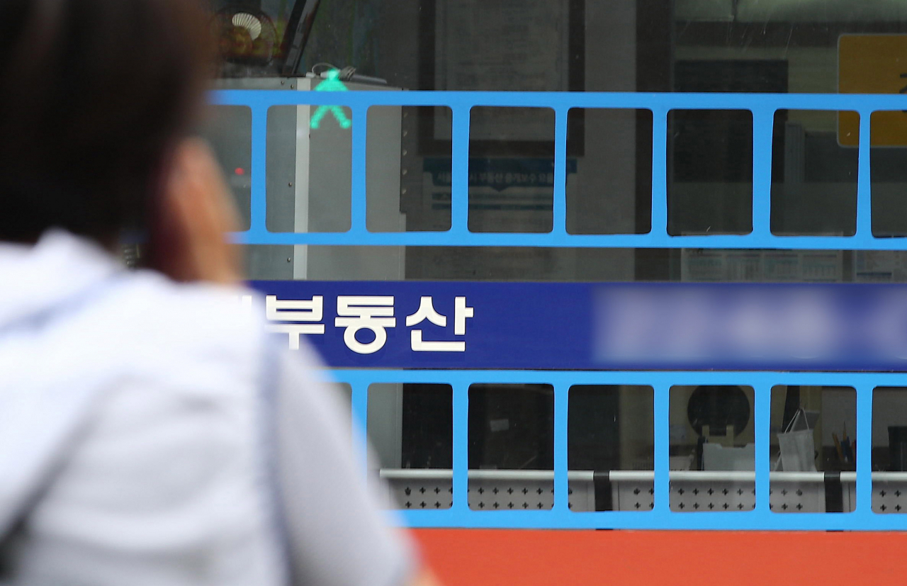 오늘부터 집 매매계약서에 세입자 ‘갱신권 행사여부’ 적어야[부동산360]