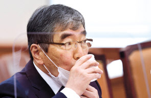 윤석헌 금감원장 [연합]