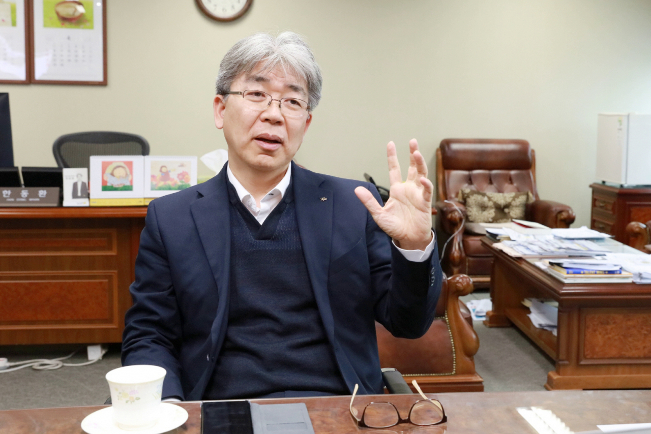 한동환 디지털금융그룹 대표 겸 KB금융지주 디지털혁신총괄 부행장(CDIO) [사진=KB국민은행 제공]