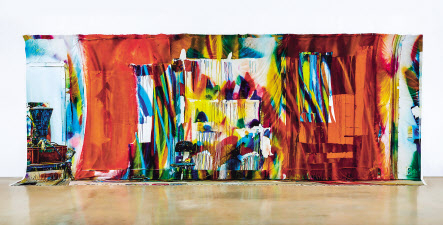카타리나 그로세, Untitled, 실크에 디지털 프린트, 290x600cm(1 of 3), 2019