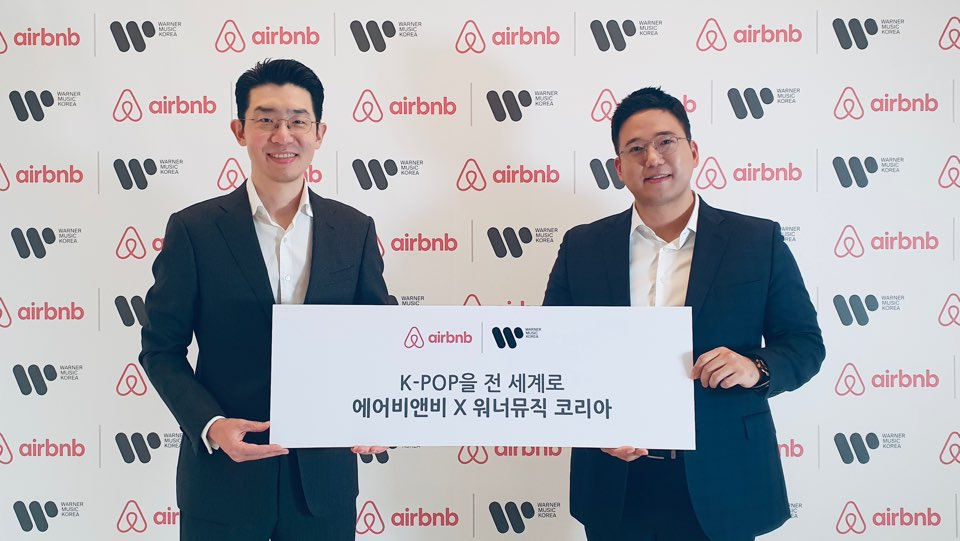 左 에어비앤비 손희석 컨트리 매니저, 右 워너뮤직코리아 진승영 대표