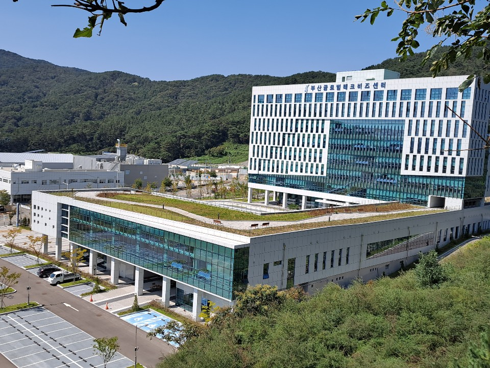 부산글로벌테크비즈센터 젼경. [부산연구개발특구본부 제공]