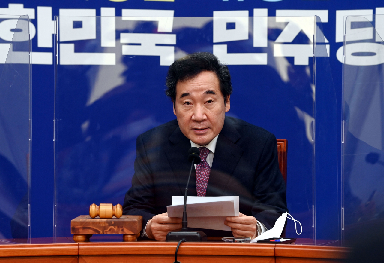 이낙연 더불어민주당 대표가 2일 오전 서울 여의도 국회에서 열린 최고위원회의에서 발언하고 있다. [연합]