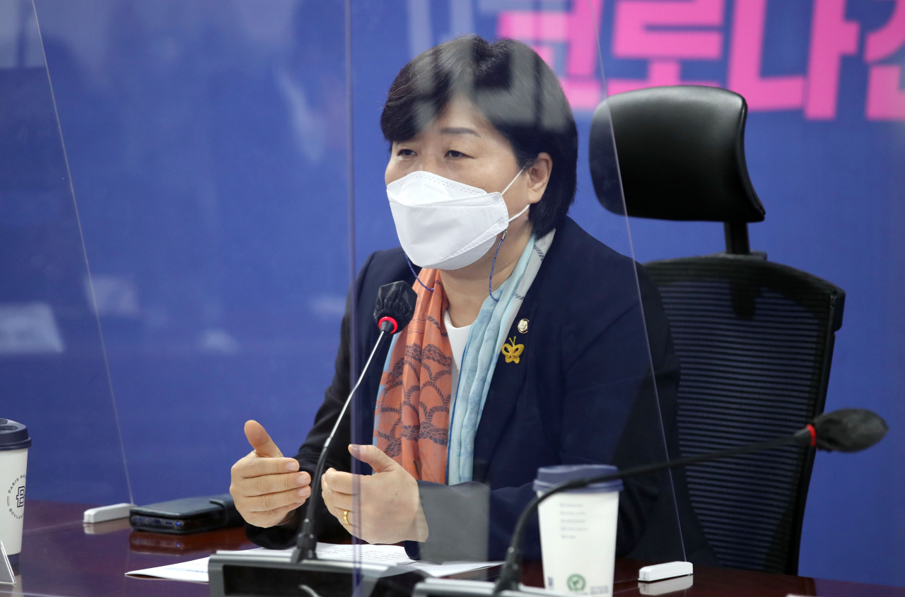 29일 국회 의원회관에서 열린 더불어민주당 행정안전위원회 당정협의에서 서영교 위원장이 발언하고 있다. [연합]