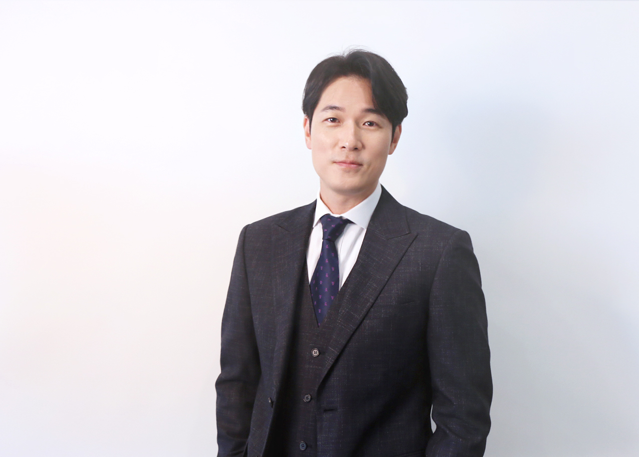 모범생 같은 외모의 배우 김영재는 연기의 디테일을 잘 보여주며 캐릭터를 살려냈다.
