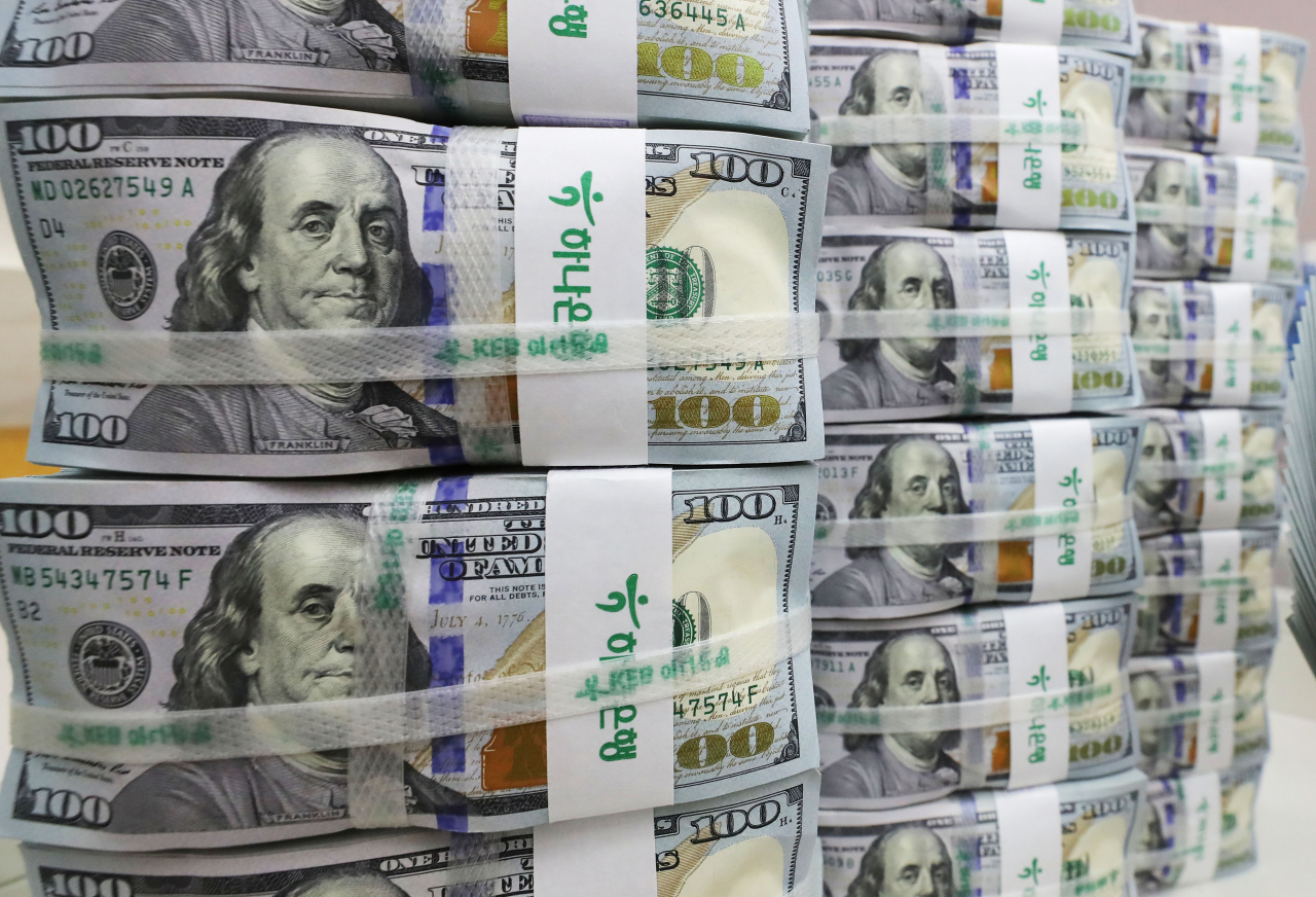 인더머니] 원·달러 환율, 7.8원 급락…1120선 턱걸이 - 헤럴드경제