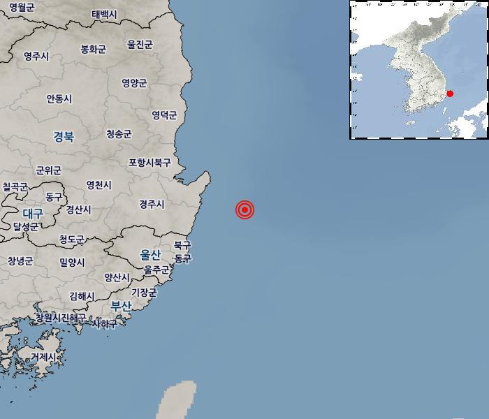 4일 오전 7시23분48초 경북 포항시 남구 동남동쪽 43㎞ 해역에서 규모 2.2의 지진이 발생한 위치. [기상청 제공]