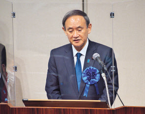 스가 요시히데 일본 총리