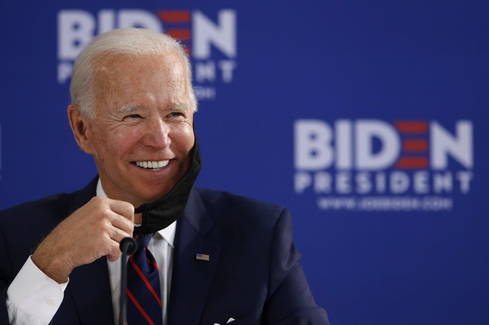 Joe Biden smiles while speaking during a roundtable on economic reopening with community members in Philadelphia, June. 11. (AP-Yonhap)